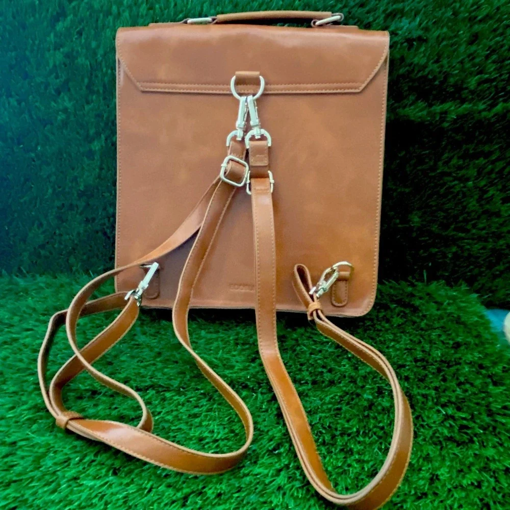 Ecosusi Cornelia backpack in brown vegan leather retro style Stunning!